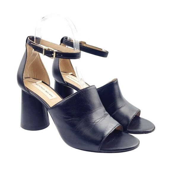 ANTONIO MELANI Shoes - Antonio Melani Round Heel Open Toe Sandals - Size 8